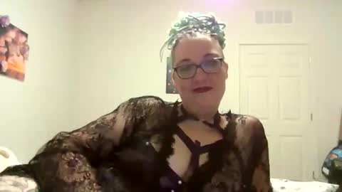 onlylovedinthedark online show from 10-27-25, 12:47