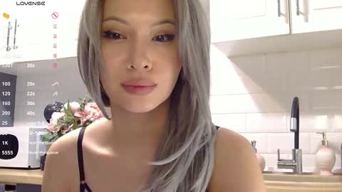 Snapshot of onlysiriusx chatting on 02-11-26, 03:00 Sirius online show from 02-11-26, 03:00