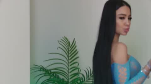 Xandra online show from 02-25-25, 01:17