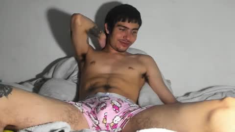 Snapshot of onzas_ chatting on 03-08-26, 04:49 onzas_ online show from 03-08-26, 04:49