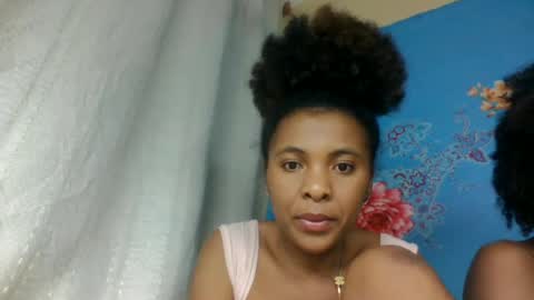 Snapshot of ooooranorosoa chatting on 06-25-26, 06:34 ooooranorosoa online show from 06-25-26, 06:34