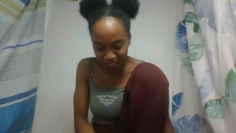 Snapshot of oooorazanamalala chatting on 06-10-26, 12:04 oooorazanamalala online show from 06-10-26, 12:04