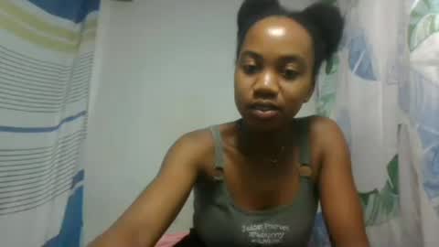 Snapshot of oooorazanamalala chatting on 06-11-26, 08:07 oooorazanamalala online show from 06-11-26, 08:07