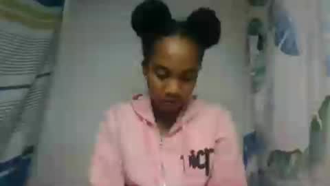 Snapshot of oooorazanamalala chatting on 06-23-26, 05:11 oooorazanamalala online show from 06-23-26, 05:11