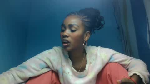 oooorazanasoa online show from 07-10-26, 05:15