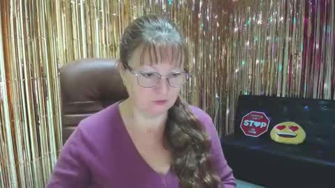 Vanessa online show from 09-29-25, 05:01
