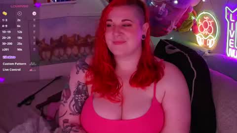 Snapshot of opalreigning chatting on 07-22-26, 07:44 Opal online show from 07-22-26, 07:44