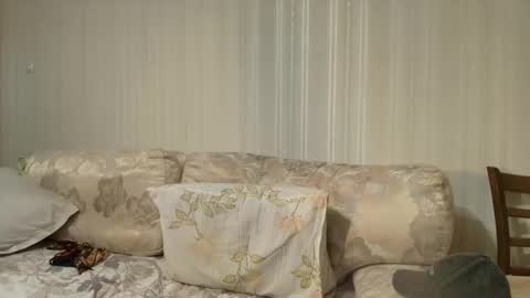 ophelia blue online show from 11-20-25, 04:07