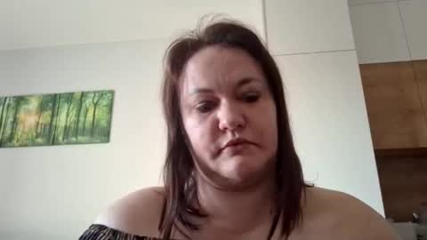 Ophelia online show from 04-21-26, 06:31