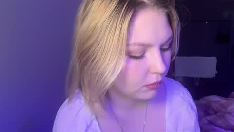 Ophelia online show from 12-20-25, 10:22