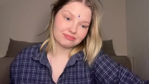 Ophelia online show from 04-09-26, 11:10