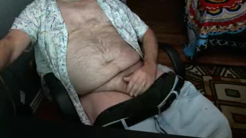 Snapshot of opiegonebad chatting on 02-04-26, 08:42 Kumquat online show from 02-04-26, 08:42