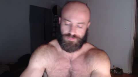 Snapshot of oregon87 chatting on 12-08-24, 06:22 The Oregon Lumberjack online show from 12-08-24, 06:22