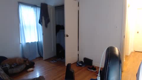 Snapshot of oregon87 chatting on 12-09-24, 04:15 The Oregon Lumberjack online show from 12-09-24, 04:15