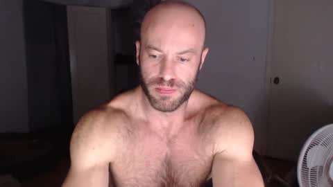 Snapshot of oregon87 chatting on 01-12-25, 05:45 The Oregon Lumberjack online show from 01-12-25, 05:45