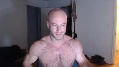 Snapshot of oregon87 chatting on 02-05-25, 02:59 The Oregon Lumberjack online show from 02-05-25, 02:59