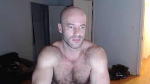 Snapshot of oregon87 chatting on 02-06-25, 01:21 The Oregon Lumberjack online show from 02-06-25, 01:21