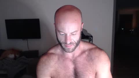 Snapshot of oregon87 chatting on 10-15-25, 02:50 The Oregon Lumberjack online show from 10-15-25, 02:50