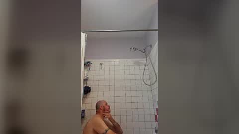 Snapshot of orfordfran chatting on 07-19-26, 04:54 orfordfran online show from 07-19-26, 04:54