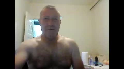 Snapshot of orhansakar12 chatting on 05-25-26, 08:15 orhansakar12 online show from 05-25-26, 08:15