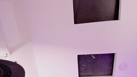 Snapshot of oriana_guzman chatting on 05-28-26, 03:15 Miss Guzman online show from 05-28-26, 03:15