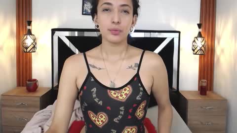 Snapshot of orianna_bodmod chatting on 12-13-25, 08:25 ORIANNA online show from 12-13-25, 08:25