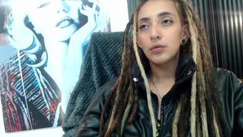 Snapshot of orianna_bodmod chatting on 06-05-26, 05:47 ORIANNA online show from 06-05-26, 05:47