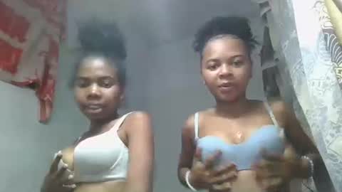 ornellahhh online show from 10-08-25, 09:23