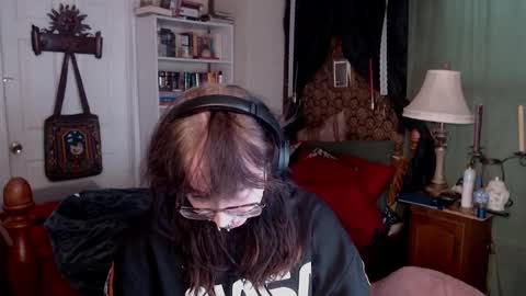 Snapshot of orookun chatting on 01-11-25, 04:36 orookun online show from 01-11-25, 04:36