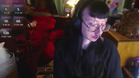 Snapshot of orookun chatting on 12-14-25, 05:07 orookun online show from 12-14-25, 05:07