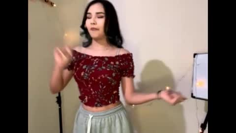 Snapshot of orphaajayi chatting on 12-05-25, 12:14 Angel online show from 12-05-25, 12:14