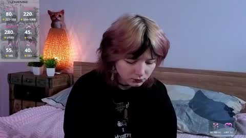 Snapshot of orvacurington chatting on 10-15-25, 05:46 Ashley online show from 10-15-25, 05:46