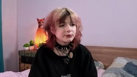 Ashley online show from 11-07-25, 07:36