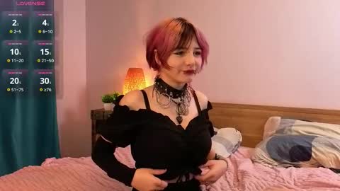 Ashley online show from 11-21-25, 07:01