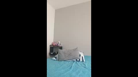 Snapshot of osarito3x chatting on 03-10-26, 06:24 osarito3x online show from 03-10-26, 06:24