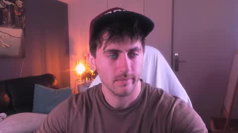 Snapshot of oscar_miller_ chatting on 09-28-25, 09:09 Oscar online show from 09-28-25, 09:09