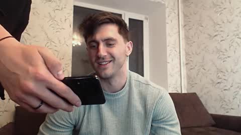 Snapshot of oscar_miller_ chatting on 11-23-25, 10:09 Oscar online show from 11-23-25, 10:09