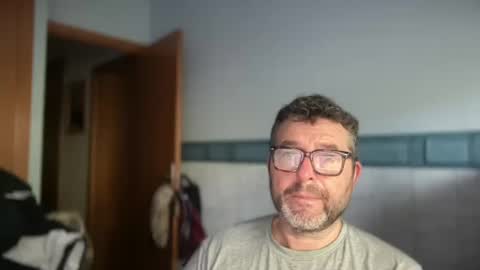 oscarbcncat online show from 07-14-26, 01:17