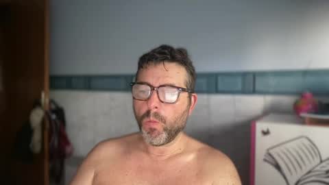 oscarbcncat online show from 07-18-26, 04:00
