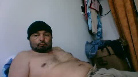 oscarjhe3512 online show from 07-13-26, 03:09