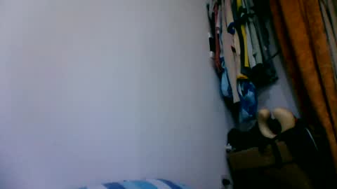 oscarjhe3512 online show from 07-15-26, 02:39
