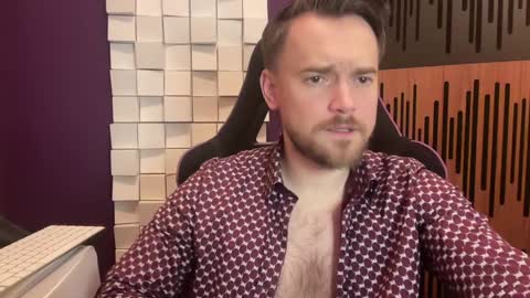 Oscar Steel Savage online show from 01-28-25, 12:47