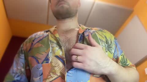 Oscar Steel Savage online show from 01-30-25, 07:04