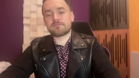 Oscar Steel Savage online show from 01-31-25, 05:32