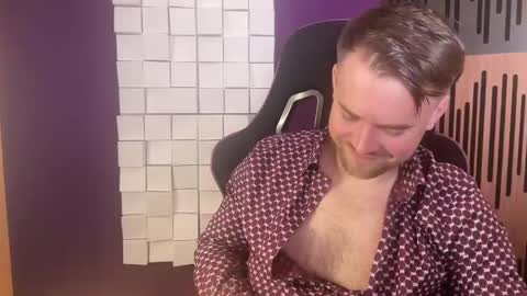 Oscar Steel Savage online show from 02-07-25, 11:24