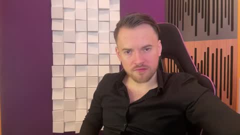 Oscar Steel Savage online show from 02-12-25, 05:48