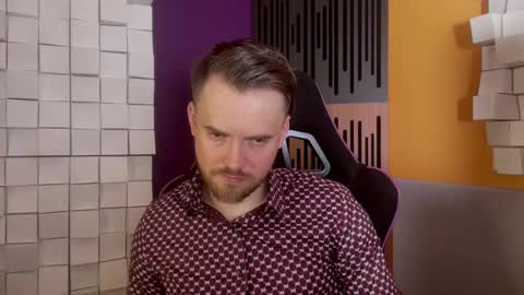 Oscar Steel Savage online show from 02-20-25, 09:42