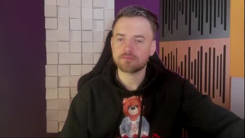 Oscar Steel Savage online show from 02-23-25, 08:00