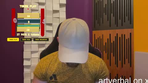 Snapshot of oscarsavage chatting on 02-08-26, 10:35 Oscar Steel Savage online show from 02-08-26, 10:35
