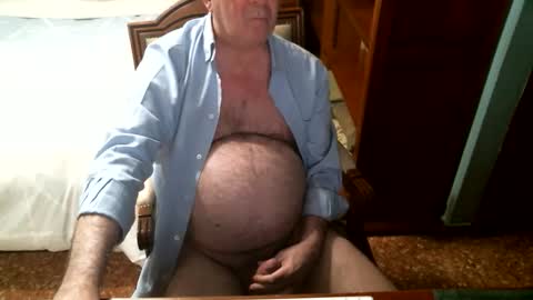 Oscar online show from 11-25-25, 05:35